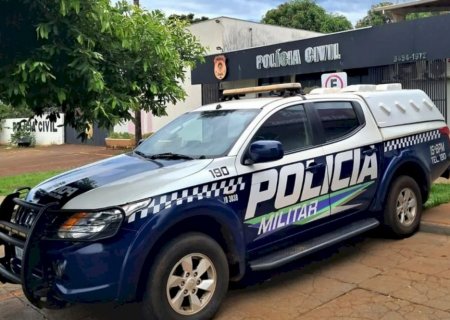 Dupla armada invade casa e morador consegue fugir pulando muro em Maracaju